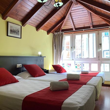Hostal Hotil Coruna Centro A Coruna Bagian luar foto