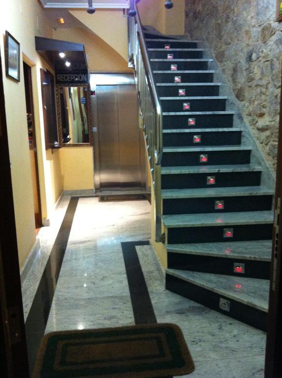 Hostal Hotil Coruna Centro A Coruna Ruang foto