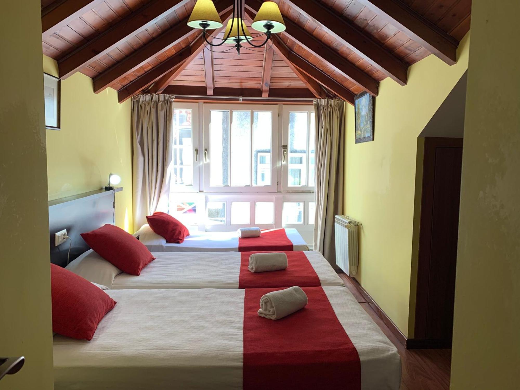 Hostal Hotil Coruna Centro A Coruna Bagian luar foto