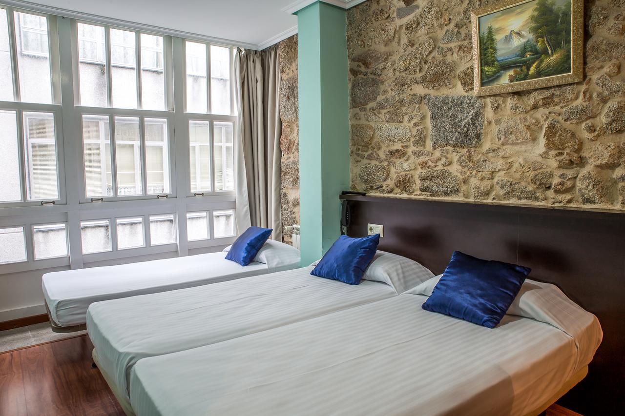 Hostal Hotil Coruna Centro A Coruna Bagian luar foto