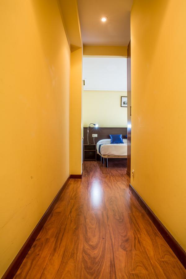 Hostal Hotil Coruna Centro A Coruna Bagian luar foto